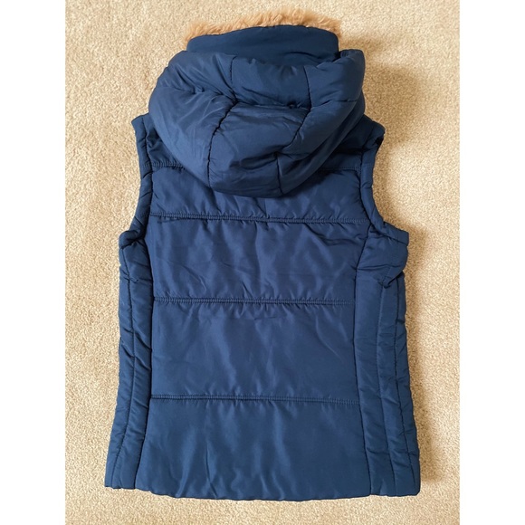 R&R Navy Vest - Picture 2 of 4